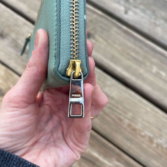 Fossil wallet mint green leather - Picture 6 of 7